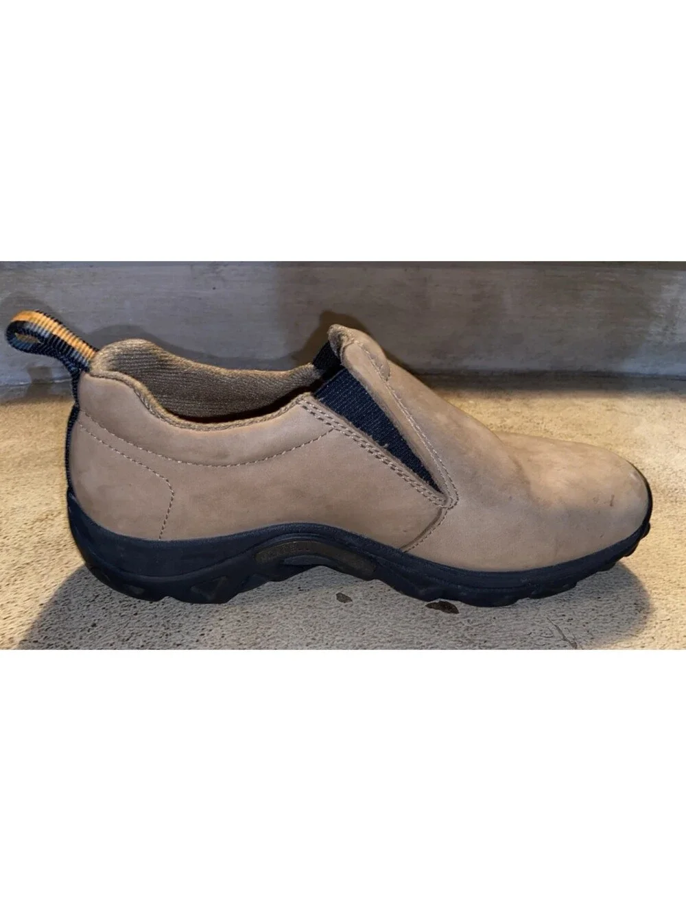 Merrell Jungle Moc Women’s 7 Brown Nubuck Leather Slip On Hiking Outdoor Shoes